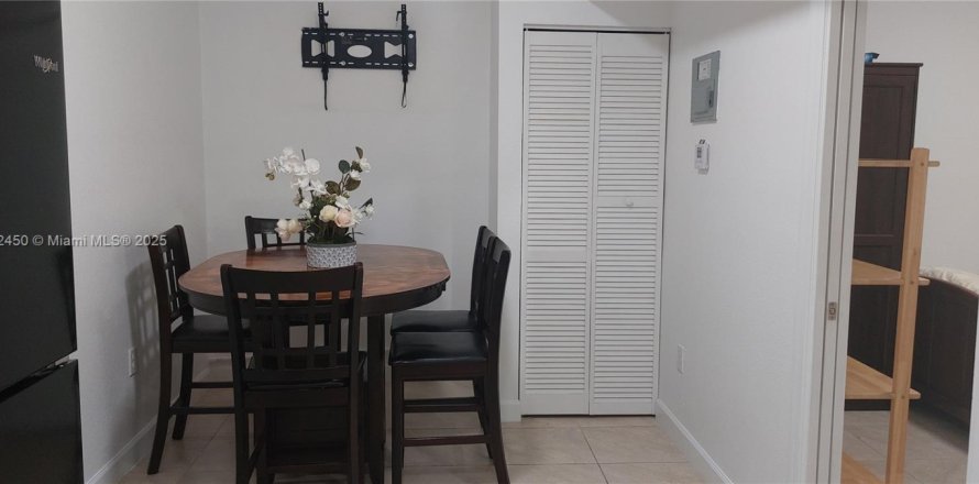 Appartement à Dania Beach, Floride 1 chambre, 46.45 m2 № 1945066