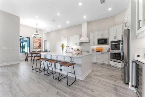 Casa en venta en Bradenton, Florida, 3 dormitorios, 340.49 m2 № 1735383 - foto 9