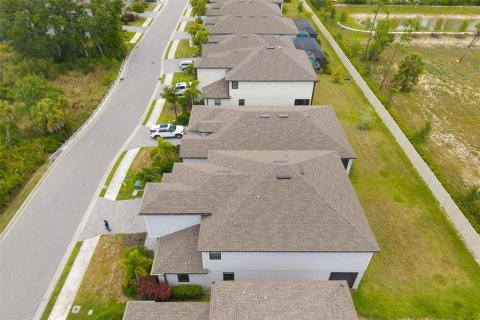 House in Venice, Florida 5 bedrooms, 305.18 sq.m. № 2201858 - photo 5