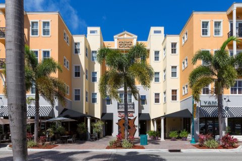 Copropriété à louer à Delray Beach, Floride: 2 chambres, 198.07 m2 № 938628 - photo 1