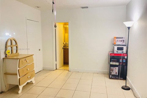 Villa ou maison à vendre à Miami Gardens, Floride: 3 chambres, 114.46 m2 № 1977215 - photo 8