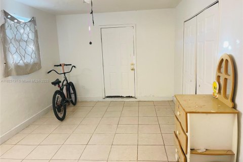 Villa ou maison à vendre à Miami Gardens, Floride: 3 chambres, 114.46 m2 № 1977215 - photo 9