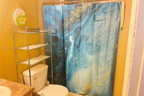 Villa ou maison à vendre à Miami Gardens, Floride: 3 chambres, 114.46 m2 № 1977215 - photo 10