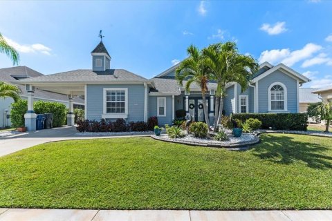 Casa en Bradenton, Florida 5 dormitorios, 233.28 m2 № 2119036