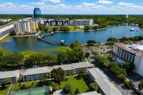 Condo in Altamonte Springs, Florida, 1 bedroom № 2219279 - photo 17