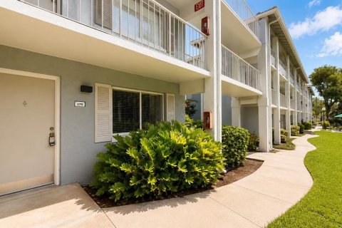 Condo in Altamonte Springs, Florida, 1 bedroom № 2219279 - photo 2