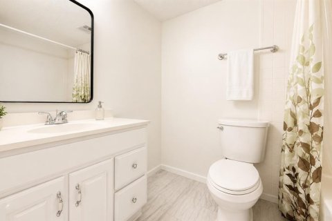 Condo in Altamonte Springs, Florida, 1 bedroom № 2219279 - photo 11