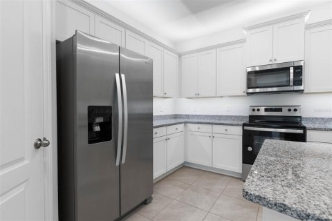 Townhouse in Palm Coast, Florida 3 bedrooms, 166.76 sq.m. № 1575153 - photo 10