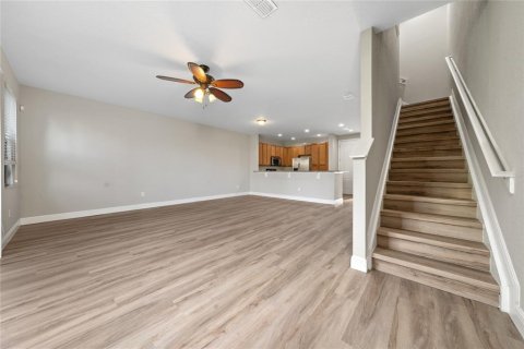 Adosado en venta en Orlando, Florida, 3 dormitorios, 127.83 m2 № 2091827 - foto 18