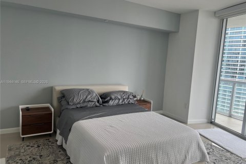 Condo in Miami, Florida, 1 bedroom  № 2001564 - photo 4