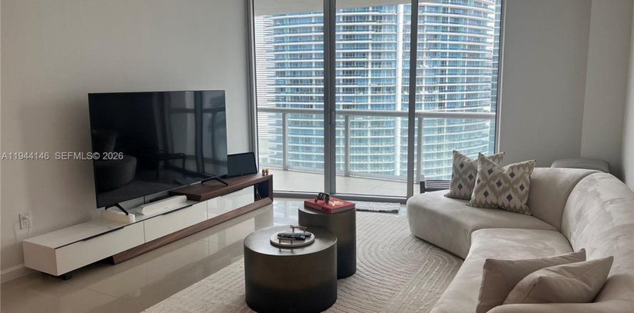 Condo in Miami, Florida, 1 bedroom  № 2001564