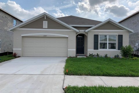 Casa en alquiler en Wesley Chapel, Florida, 4 dormitorios, 171.5 m2 № 1913570 - foto 1