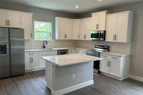 Villa ou maison à vendre à Brooksville, Floride: 4 chambres, 194.35 m2 № 2124958 - photo 6