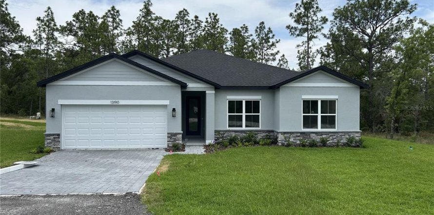 Villa ou maison à Brooksville, Floride 4 chambres, 194.35 m2 № 2124958