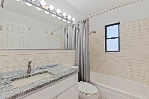 Villa ou maison à vendre à Saint Petersburg, Floride: 3 chambres, 86.96 m2 № 2150974 - photo 16