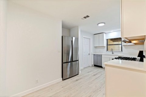 Villa ou maison à vendre à Saint Petersburg, Floride: 3 chambres, 86.96 m2 № 2150974 - photo 10