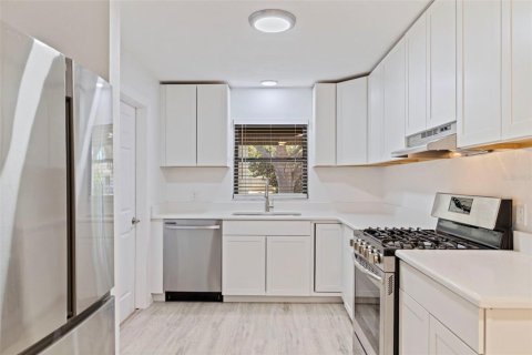Villa ou maison à vendre à Saint Petersburg, Floride: 3 chambres, 86.96 m2 № 2150974 - photo 11