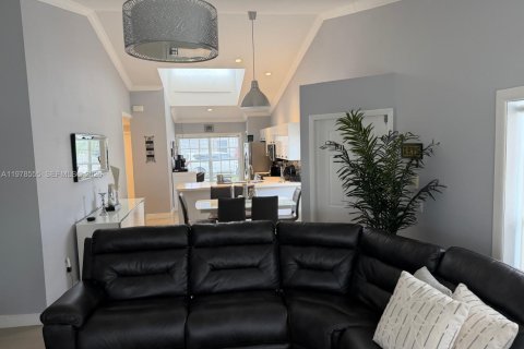 Villa ou maison à vendre à Boca Raton, Floride: 3 chambres, 117.61 m2 № 2044435 - photo 20