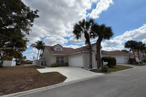 Villa ou maison à vendre à Boca Raton, Floride: 3 chambres, 117.61 m2 № 2044435 - photo 3