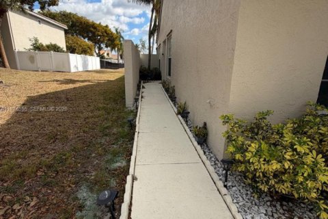 Villa ou maison à vendre à Boca Raton, Floride: 3 chambres, 117.61 m2 № 2044435 - photo 8