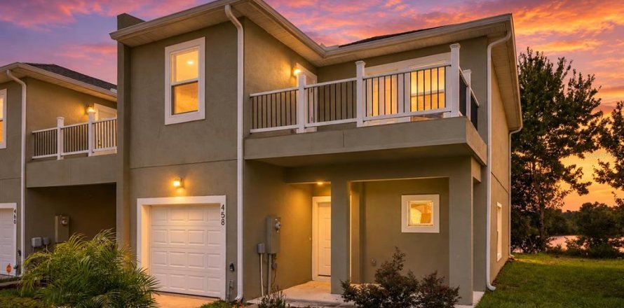 Touwnhouse à Davenport, Floride 4 chambres, 189.06 m2 № 2351662
