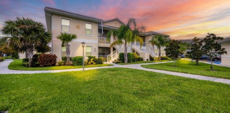 Condominio en Venice, Florida, 2 dormitorios  № 1344170