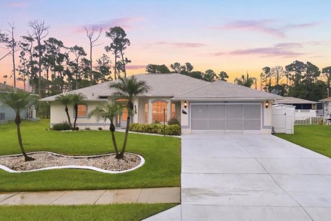 House in North Port, Florida 3 bedrooms, 162.76 sq.m. № 2296512