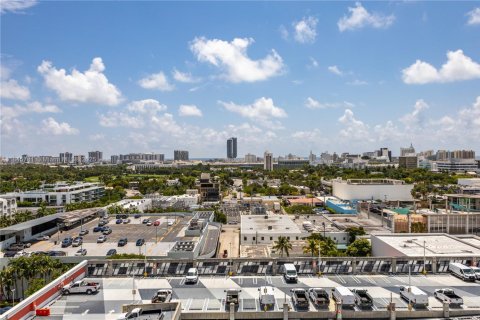 Condominio en venta en Miami Beach, Florida, 2 dormitorios, 105.91 m2 № 2035701 - foto 25
