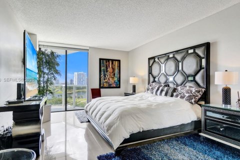 Copropriété à vendre à Aventura, Floride: 2 chambres, 144.93 m2 № 2027652 - photo 18