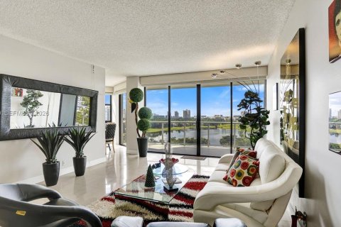 Copropriété à vendre à Aventura, Floride: 2 chambres, 144.93 m2 № 2027652 - photo 3