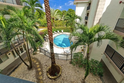 Condominio en alquiler en Fort Lauderdale, Florida, 2 dormitorios, 83.15 m2 № 1972111 - foto 11