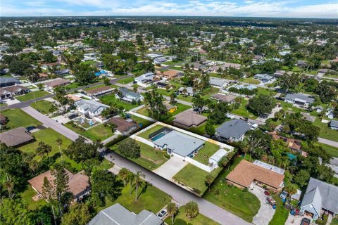House in Venice, Florida 4 bedrooms, 177.54 sq.m. № 1903516 - photo 3