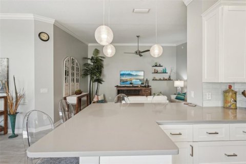 House in Sarasota, Florida 2 bedrooms, 142.51 sq.m. № 1746796 - photo 13