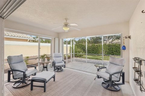 House in Sarasota, Florida 2 bedrooms, 142.51 sq.m. № 1746796 - photo 27