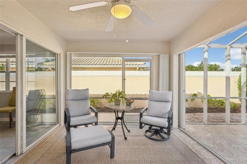 House in Sarasota, Florida 2 bedrooms, 142.51 sq.m. № 1746796 - photo 28
