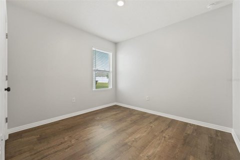 House in Saint Cloud, Florida 3 bedrooms, 139.45 sq.m. № 1813524 - photo 13