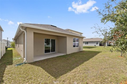 House in Saint Cloud, Florida 3 bedrooms, 139.45 sq.m. № 1813524 - photo 30