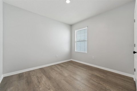 House in Saint Cloud, Florida 3 bedrooms, 139.45 sq.m. № 1813524 - photo 10