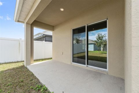 House in Saint Cloud, Florida 3 bedrooms, 139.45 sq.m. № 1813524 - photo 29