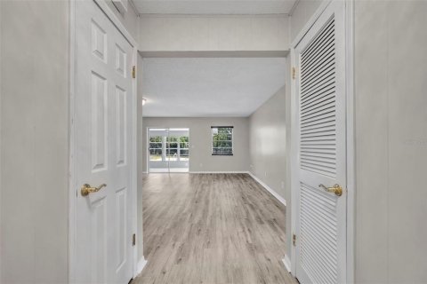 Casa en venta en Eustis, Florida, 3 dormitorios, 128.76 m2 № 1910014 - foto 3