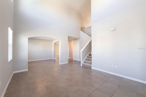 House in Ruskin, Florida 4 bedrooms, 360.27 sq.m. № 2418707 - photo 14