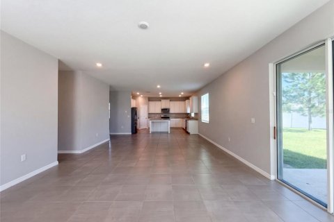 House in Ruskin, Florida 4 bedrooms, 360.27 sq.m. № 2418707 - photo 16