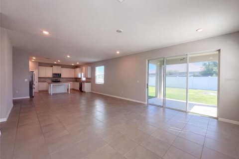 House in Ruskin, Florida 4 bedrooms, 360.27 sq.m. № 2418707 - photo 17