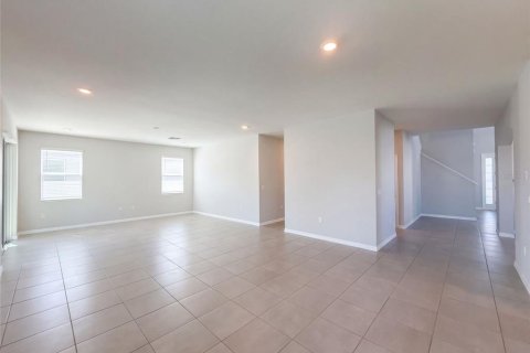 House in Ruskin, Florida 4 bedrooms, 360.27 sq.m. № 2418707 - photo 18