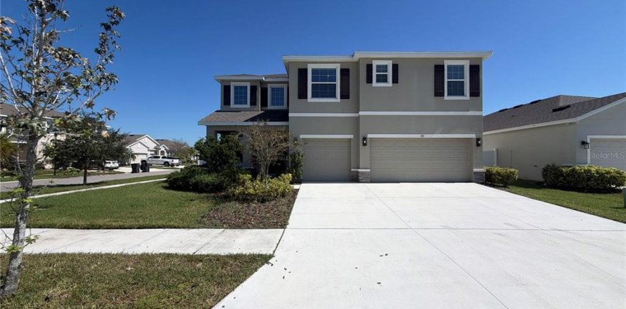 House in Ruskin, Florida 4 bedrooms, 360.27 sq.m. № 2418707