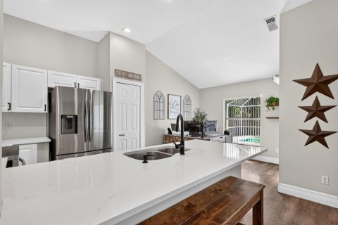 Villa ou maison à vendre à Port St. Lucie, Floride: 3 chambres, 196.95 m2 № 2265340 - photo 6