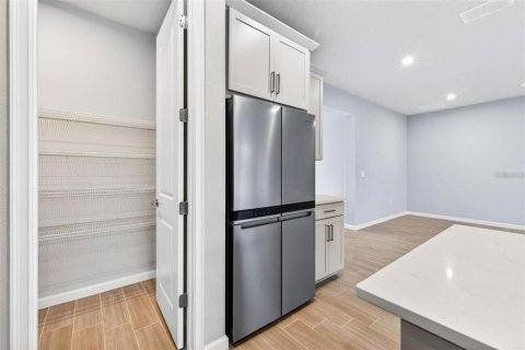 Copropriété à louer à Venice, Floride: 3 chambres, 161.65 m2 № 2386189 - photo 6