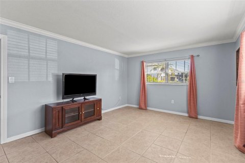 Condominio en venta en Bradenton, Florida, 1 dormitorio, 69.21 m2 № 2106169 - foto 15