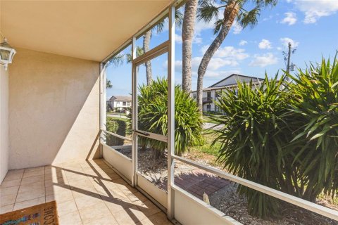 Condominio en venta en Bradenton, Florida, 1 dormitorio, 69.21 m2 № 2106169 - foto 20