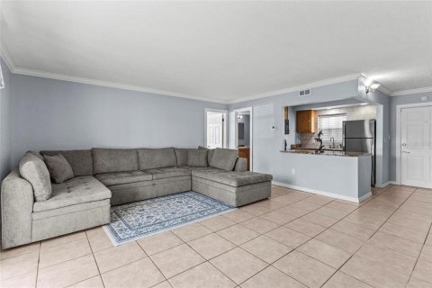 Condominio en venta en Bradenton, Florida, 1 dormitorio, 69.21 m2 № 2106169 - foto 4
